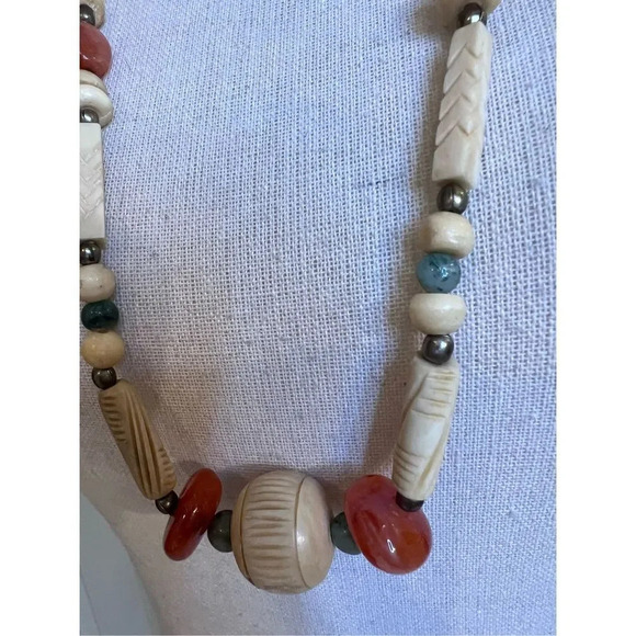 Vintage Native American Style Beaded Costume Jewelry Necklace 15” Multicolored - Picture 1 of 5